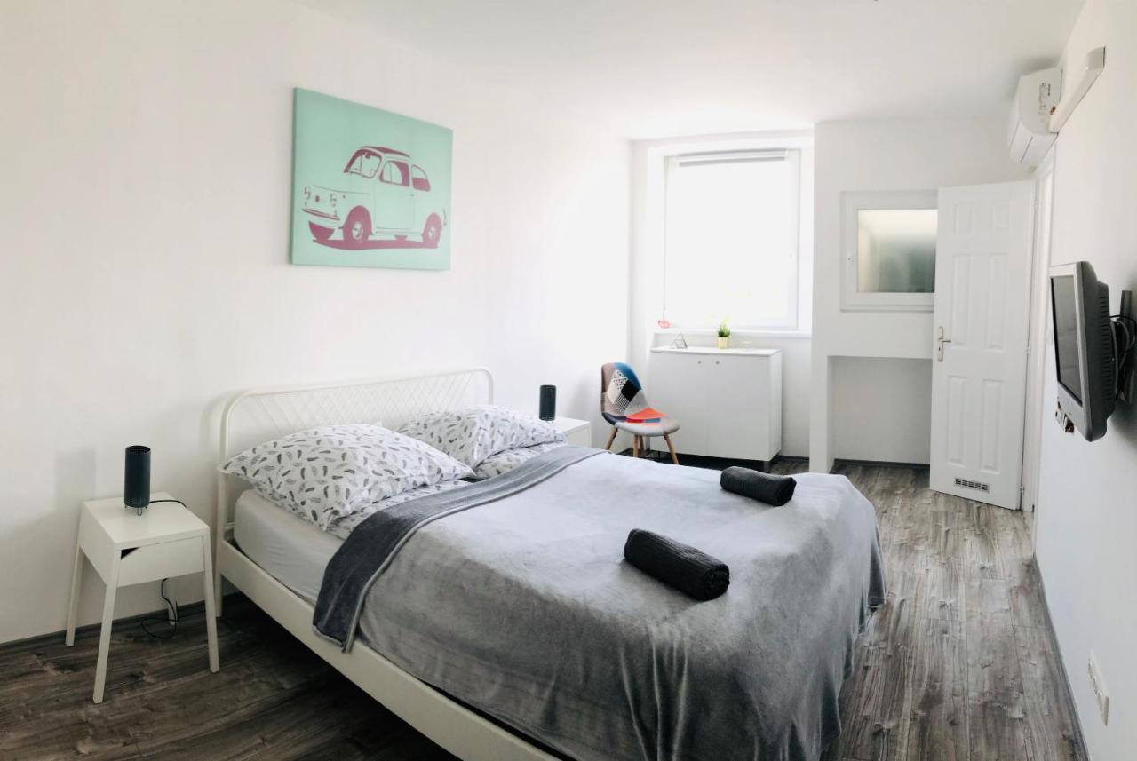 Central Apartments Veszprém Zewnętrze zdjęcie